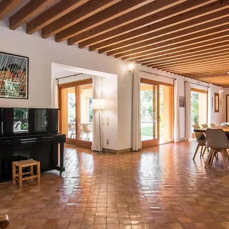 Son Floriana * Кала-Мільор